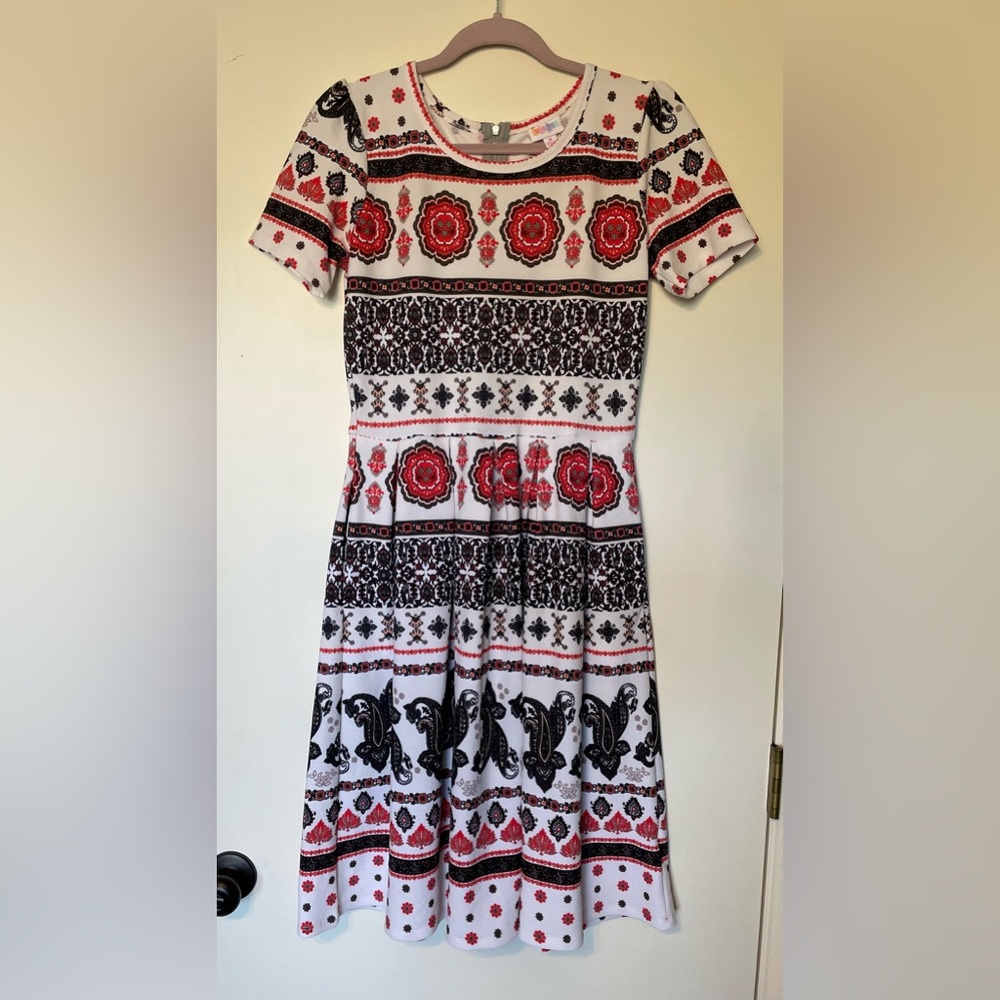 LuLaRoe Amelia Dress